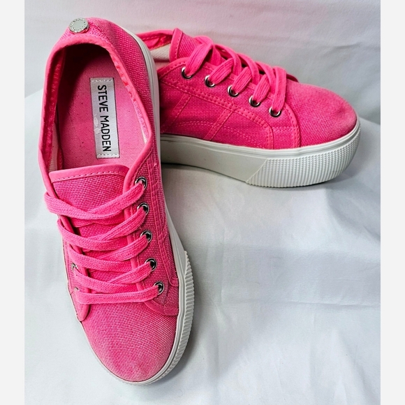 Size 7M Steve Madden Pink Platform Sneakers - Picture 1 of 8